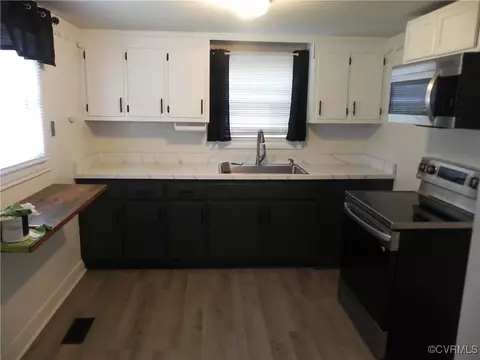 6325 Maple Rd, Quinton, VA 23141 photo 2