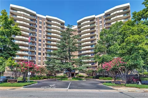 2956 Hathaway Rd #U202, Richmond, VA 23225