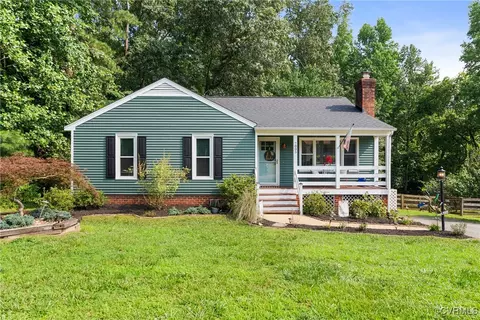 7085 Foxlair Dr, Mechanicsville, VA 23111