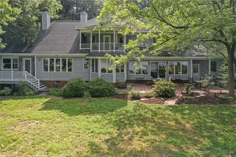 226 Crowder Point Dr, Reedville, VA 22539