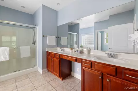 Bath - 14712 Evershot Cir, Midlothian, VA 23112 photo 2 of 5