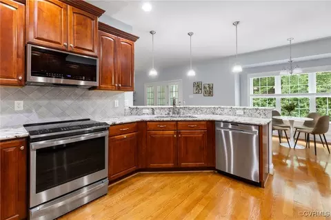 Kitchen - 14712 Evershot Cir, Midlothian, VA 23112 photo 1 of 5