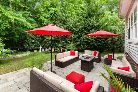Exterior - 14712 Evershot Cir, Midlothian, VA 23112 photo 10 of 12