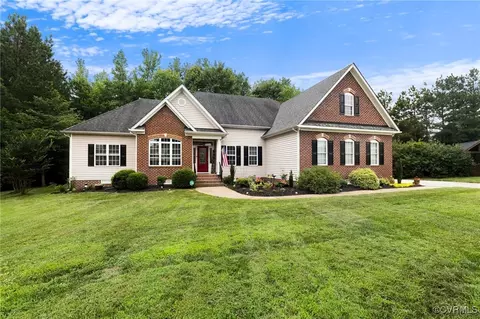Exterior - 14712 Evershot Cir, Midlothian, VA 23112 photo 2 of 12