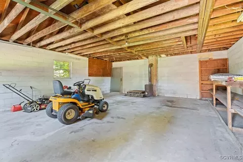 43 Franktown Rd, Hampton, VA 23663 photo 12