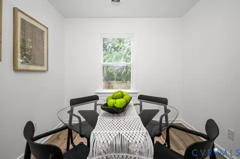 Dining - 3411 E Clay St, Richmond, VA 23223 photo 2 of 3