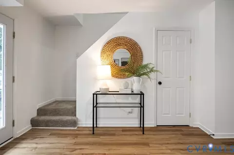 Entry Way - 3411 E Clay St, Richmond, VA 23223 photo 2 of 9