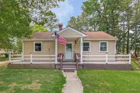 3614 Madison St, Hopewell, VA 23860