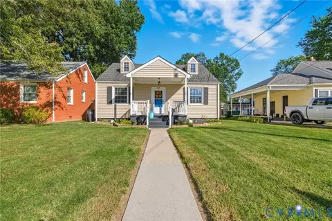 307 Washington Ave, Colonial Heights, VA 23834