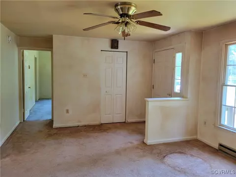 Living - 67 Lewis Ln, Lancaster, VA 22503 photo 2 of 3