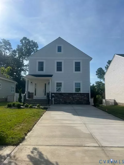 4909 Bailey Woods Ln, Midlothian, VA 23112