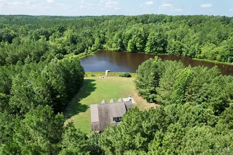 View/Area - 4554 Plank Rd, Kenbridge, VA 23944 photo 6 of 11