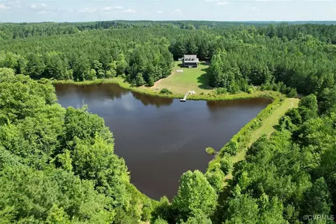 4554 Plank Rd, Kenbridge, VA 23944