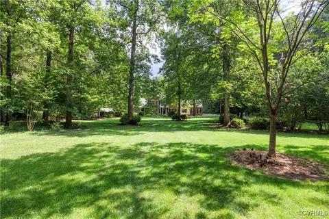 Exterior - 8500 Mount Eagle Rd, Ashland, VA 23005 photo 4 of 13