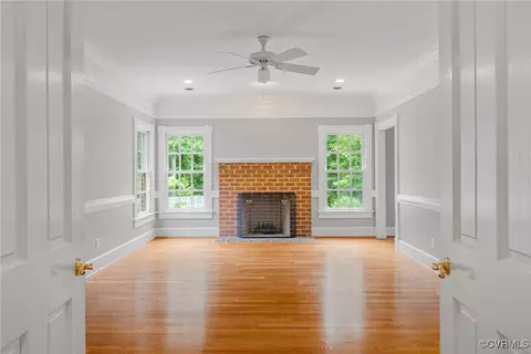 Living - 8500 Mount Eagle Rd, Ashland, VA 23005 photo 5 of 5