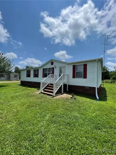 91 Dameron Dr, Hague, VA 22469