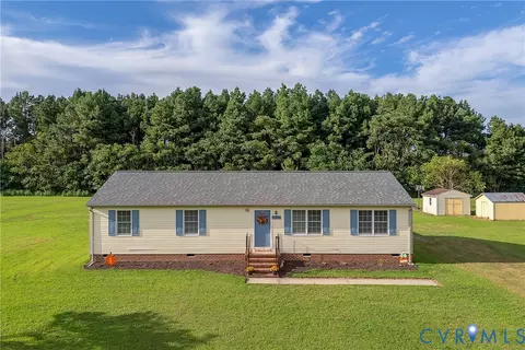 19810 Bird Ln, Sutherland, VA 23885