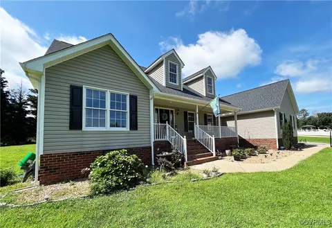 1100 Traverse Dr, Sandston, VA 23150