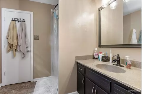 Bath - 6903 Pointer Ridge Rd, Midlothian, VA 23112 photo 2 of 2