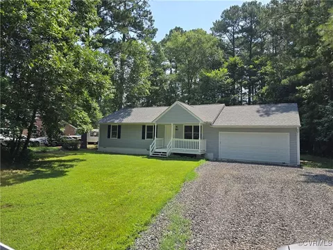 3137 Gordon Dr, Petersburg, VA 23805