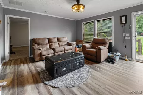 566 Will Johnson Rd, Louisa, VA 23093 photo 4