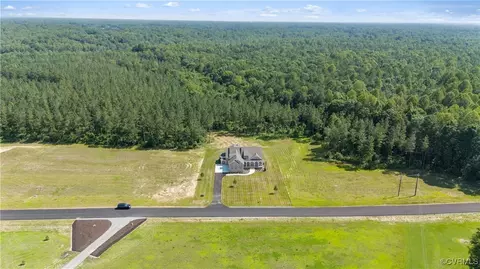8383 Mount Eagle Rd, Ashland, VA 23005 photo 7