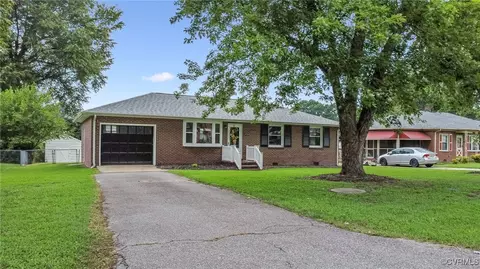 4308 Sunset Dr, North Dinwiddie, VA 23803
