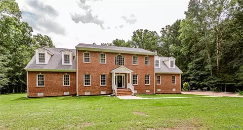 10951 Cosby Mill Rd, Quinton, VA 23141