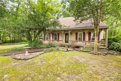 3511 Quail Hill Ct, Midlothian, VA 23112
