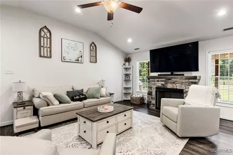 Living - 2827 Preston Park Way, Sandy Hook, VA 23153 photo 1 of 3