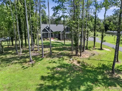Exterior - 2827 Preston Park Way, Sandy Hook, VA 23153 photo 12 of 14