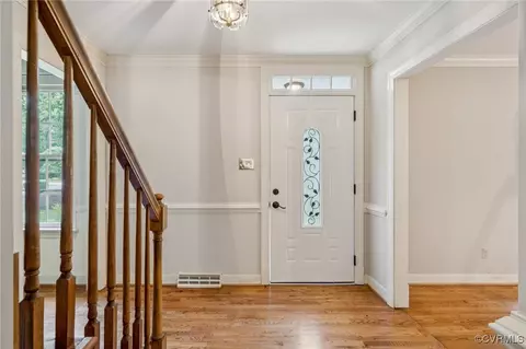 2242 Banstead Rd, Midlothian, VA 23113 photo 3