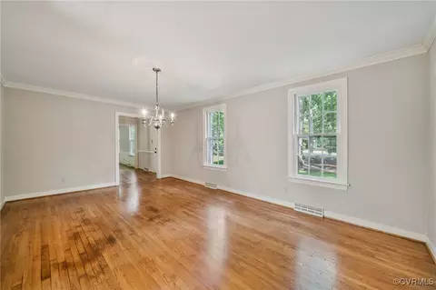2242 Banstead Rd, Midlothian, VA 23113 photo 4