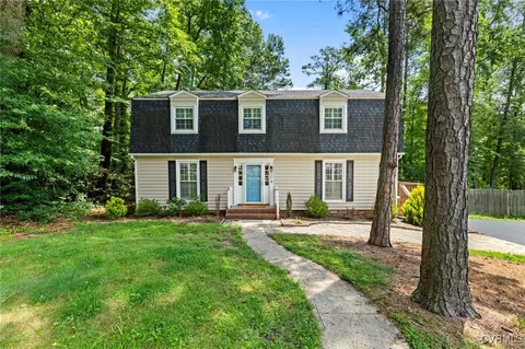 2301 Stratford Ct, Richmond, VA 23225