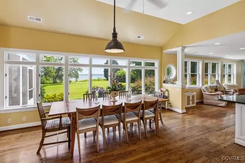5916 Ware Neck Rd, Gloucester, VA 23061 photo 9