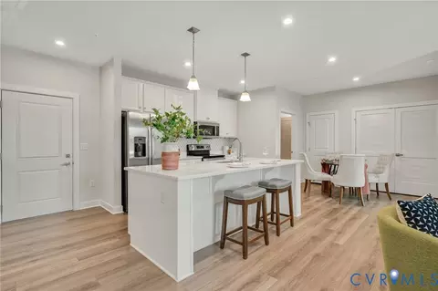 3800 Maze Runner Dr #101, Midlothian, VA 23112