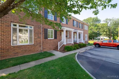 50 E Lock Ln, Richmond, VA 23226 photo 4