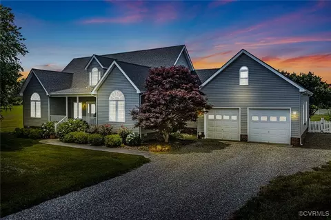 324 Potomac Dr, Heathsville, VA 22473
