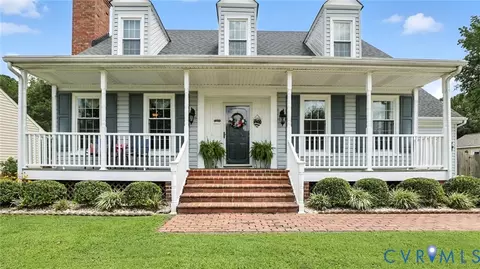 1200 Briarcliffe Dr, Colonial Heights, VA 23834