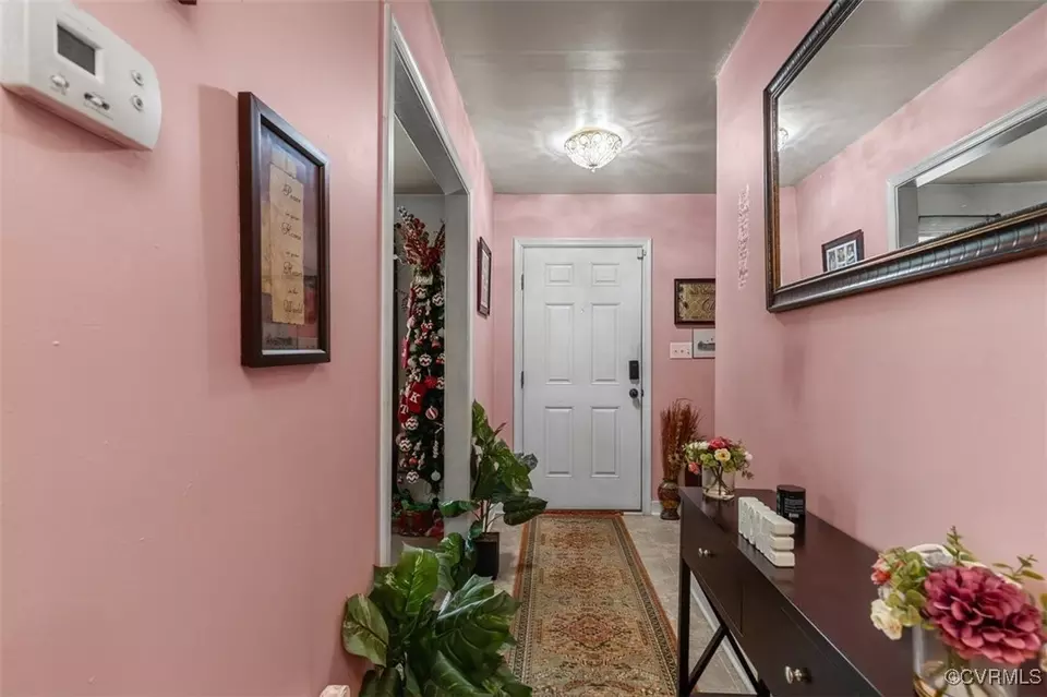 Entry Way - 604 Howard St, Sandston, VA 23150 photo 2 of 3