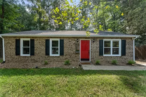 9324 Bent Wood Ln, North Chesterfield, VA 23237