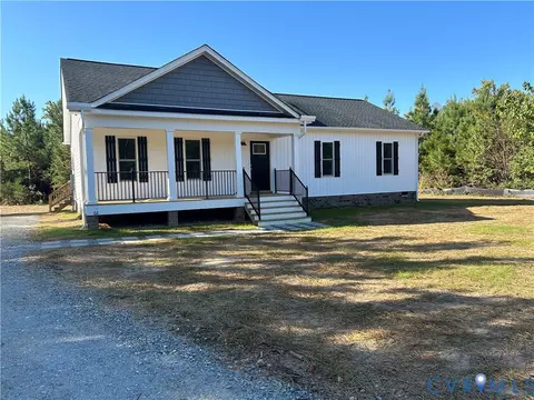 68 Halls Store Rd, Mineral, VA 23117