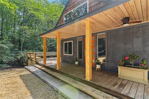 Exterior - 113 Rappa Run Rd, Topping, VA 23169 photo 1 of 4