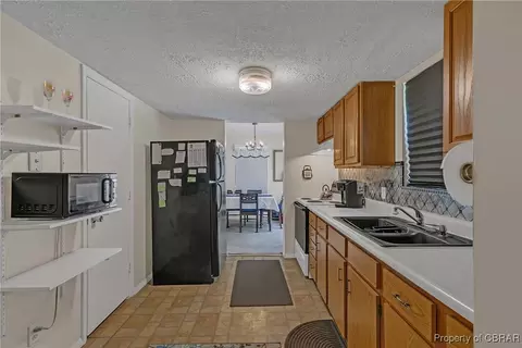 5657 Clay Bank Rd, Gloucester, VA 23061 photo 12