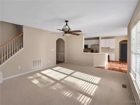 Living - 2324 Millcrest Ter, Midlothian, VA 23112 photo 3 of 4