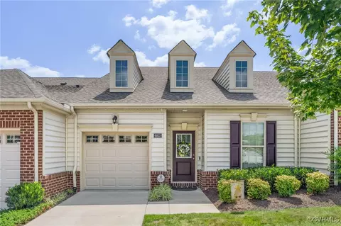 6813 Southwalk Hts, Moseley, VA 23120
