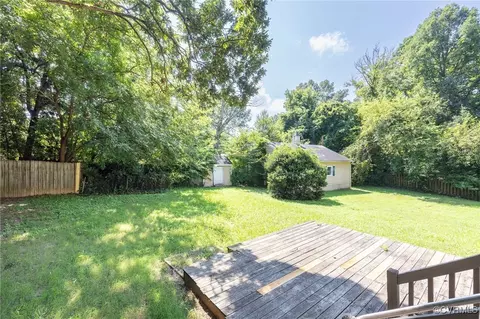 Exterior - 1237 Elmart Ln, North Chesterfield, VA 23235 photo 7 of 7