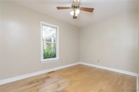 Bedroom - 1237 Elmart Ln, North Chesterfield, VA 23235 photo 2 of 6