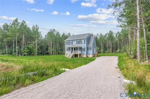 8392 Railroad Bed Rd, Carson, VA 23830 photo 2