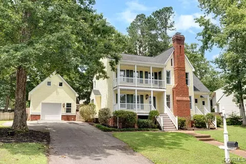 7700 Secretariat Dr, Midlothian, VA 23112